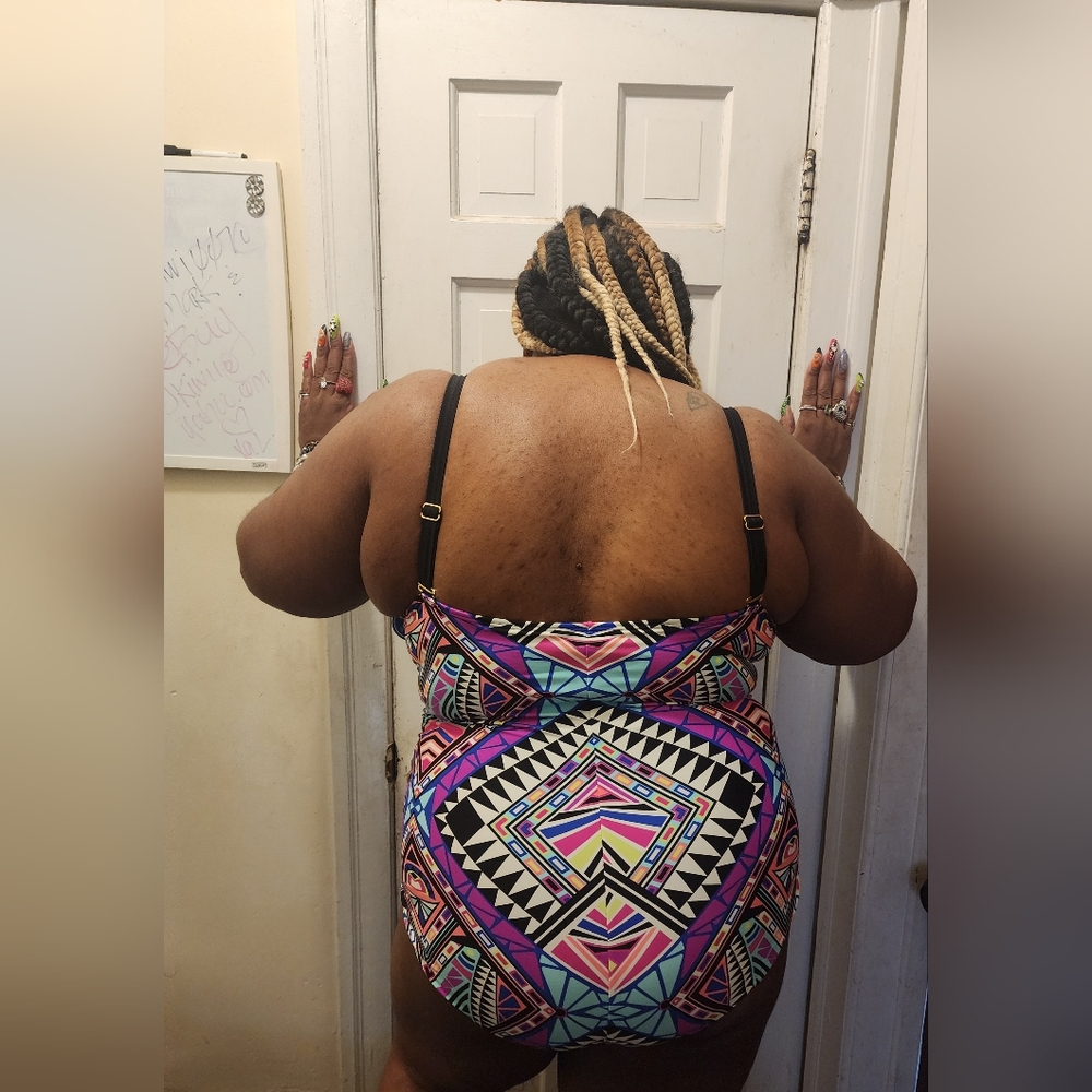 18 [Swimsuits For All] Tropical Tribal 1pc Swimsuit -Has underwire no liner - Picture 3 of 10